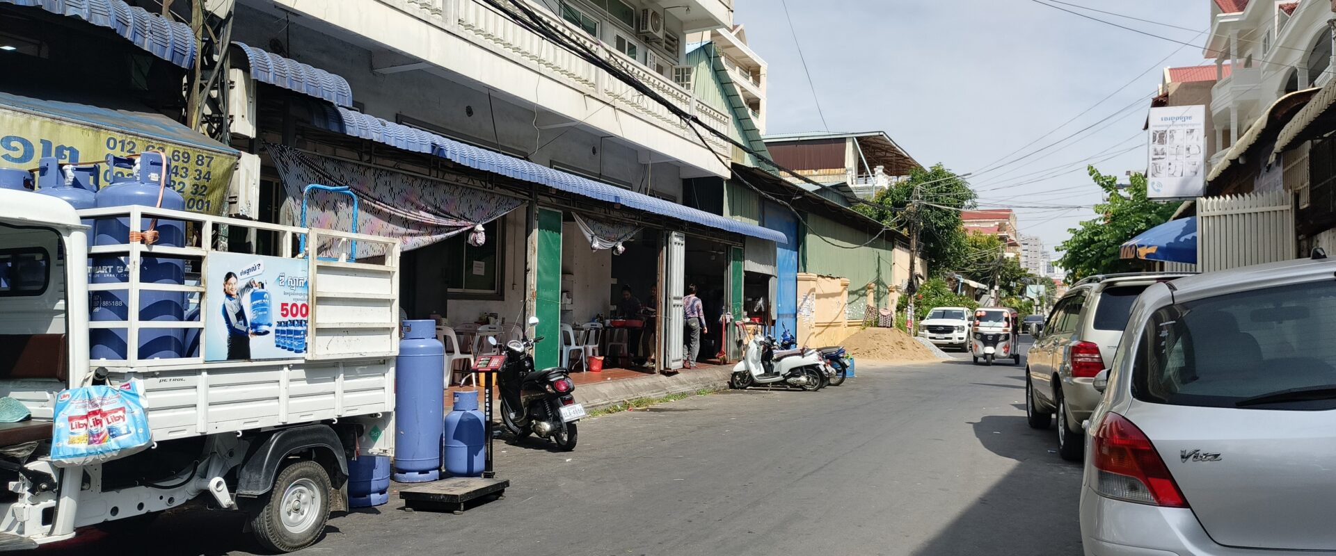 $$$-វីឡាកែងដាក់លក់ទួលគោក-$$$