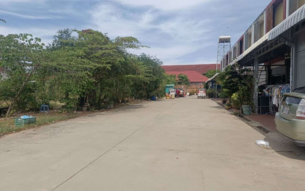 $$$-ដីលក់ផ្លូវធំ មាន20ឡូតិ៍ចោមចៅ2-$$$