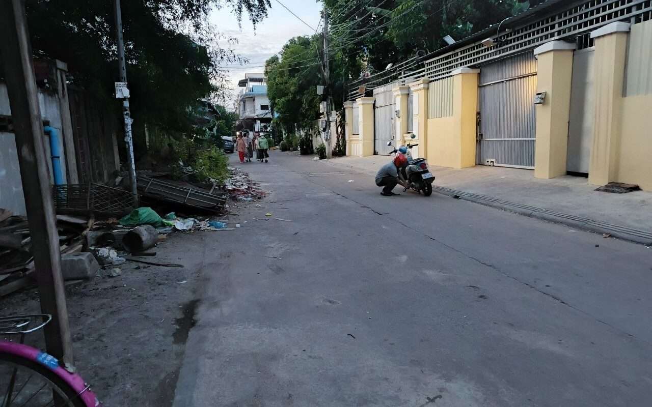 $$$-ផ្ទះកែងដាក់លក់ប្រញាប់អូបែកក្អម-$$$