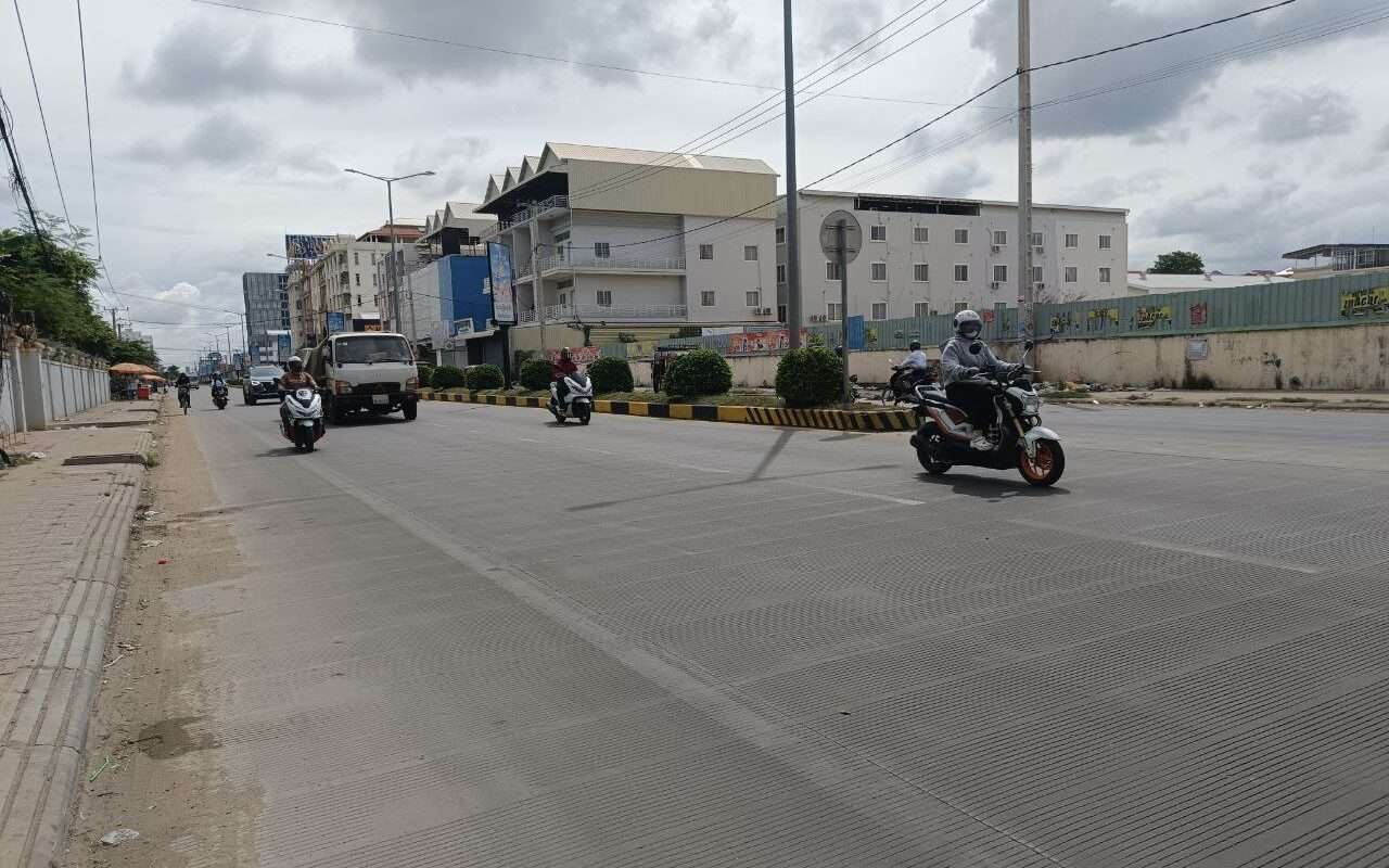 $$$-ដីស្ថិតនៅលើផ្លូវធំដាក់ជួល-លក់-$$$