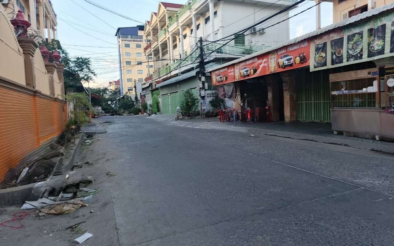 $$$-វីឡាកែងដាក់ជួលអូបែកក្អម-$$$