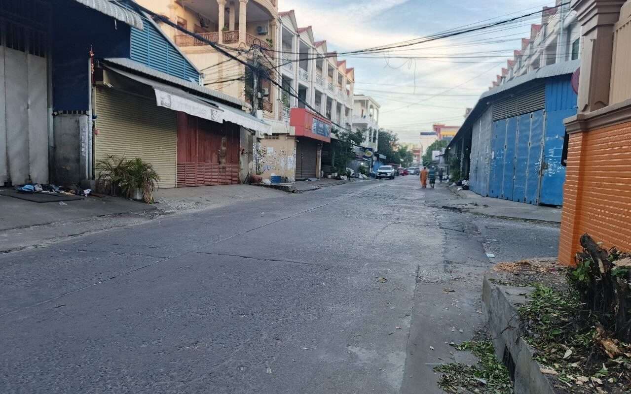 $$$-វីឡាកែងដាក់ជួលអូបែកក្អម-$$$