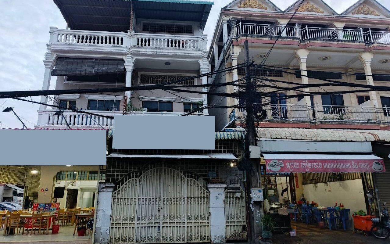 $$$-ផ្ទះលក់ក្បែរផ្សារយូណាយ-$$$