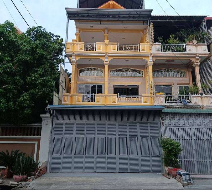 $$$-ផ្ទះ2ល្វែងដាក់ជួលជិតផ្សារយូណាយ-$$$