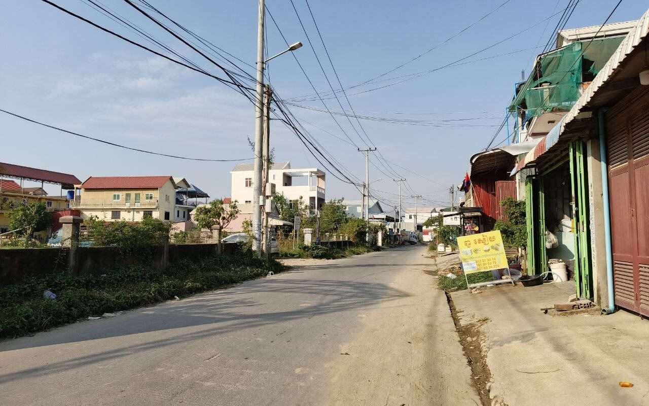 $$$-ឃ្លាំងកែងជួលផ្លូវបេតុងព្រៃល្វា-$$$
