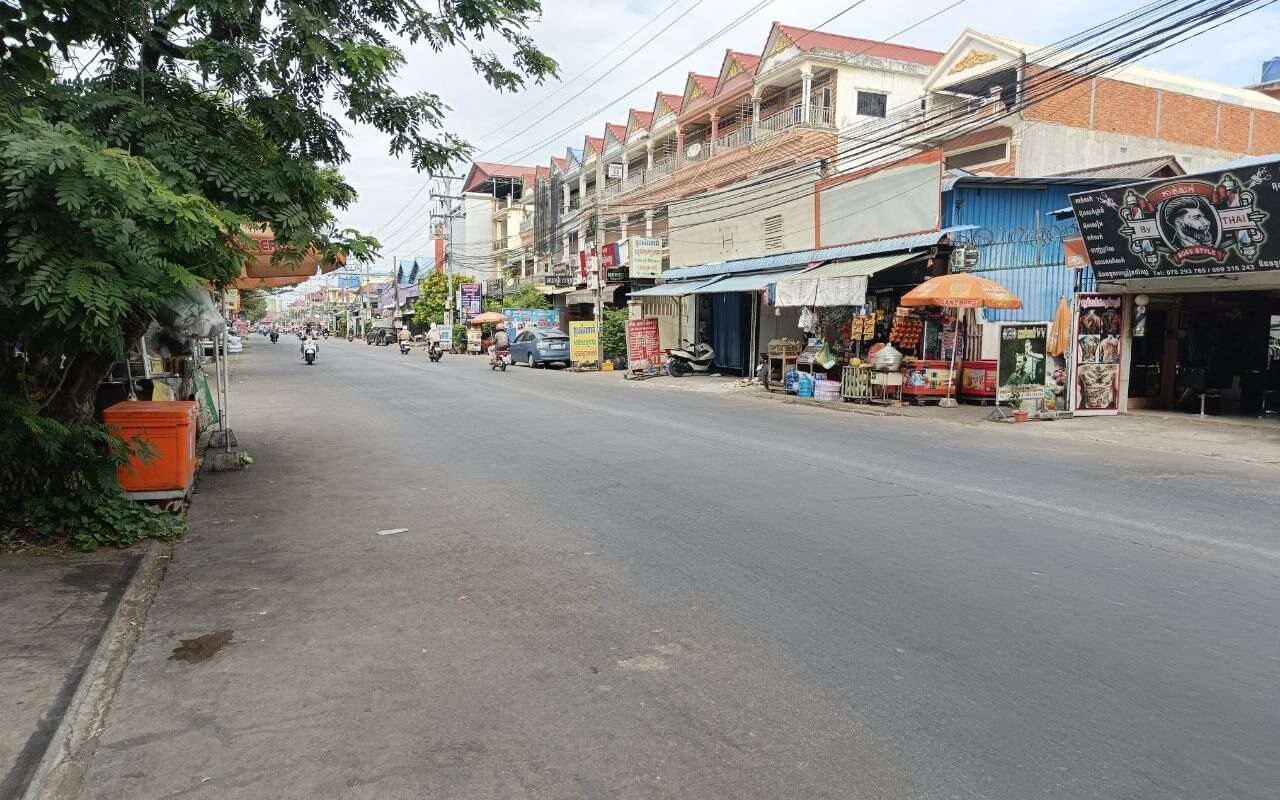 $$$-ឃ្លាំងជួលផ្លូវសឡា-$$$