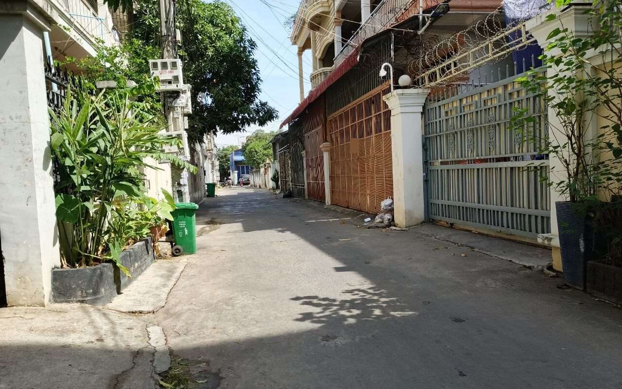 $$$-ផ្ទះល្វែងលក់សឡា-$$$