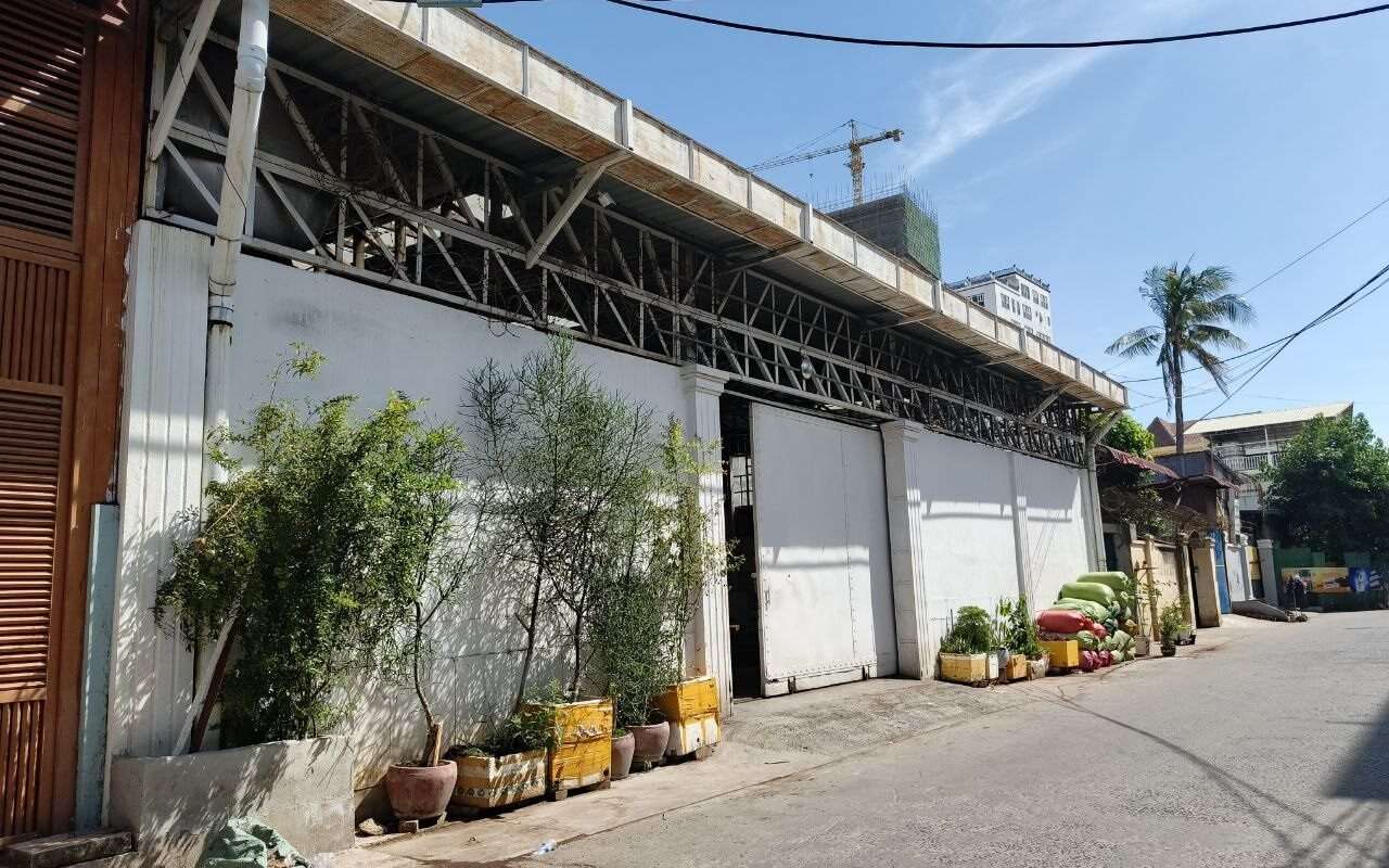 $$$-ឃ្លាំងលក់បឹងត្របែក-មុន្នីវង្ស-$$$