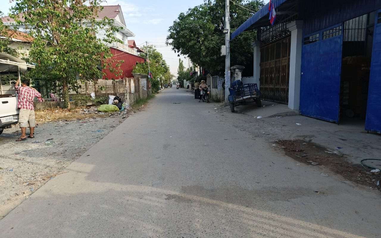 $$$-ដីកែងលក់….m x …..m $……..-$$$