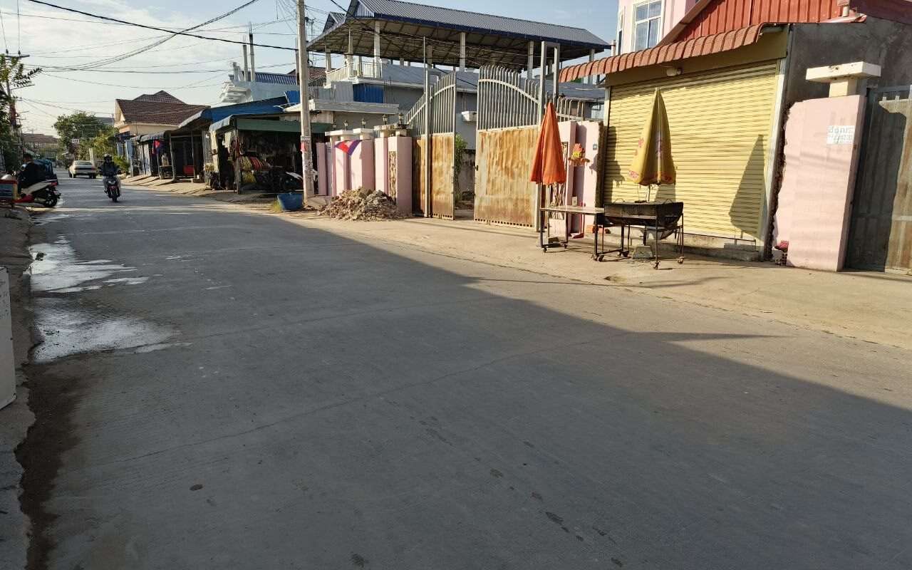 $$$-ដីជួល6m x 22m ផ្លូវរកស៊ីបាន-$$$