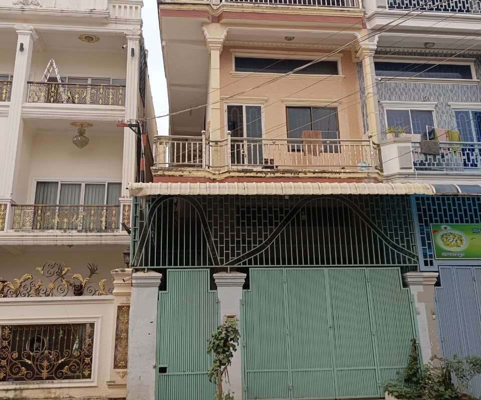 $$$-ផ្ទះលក់ដី5,5×13 $120,000-$$$