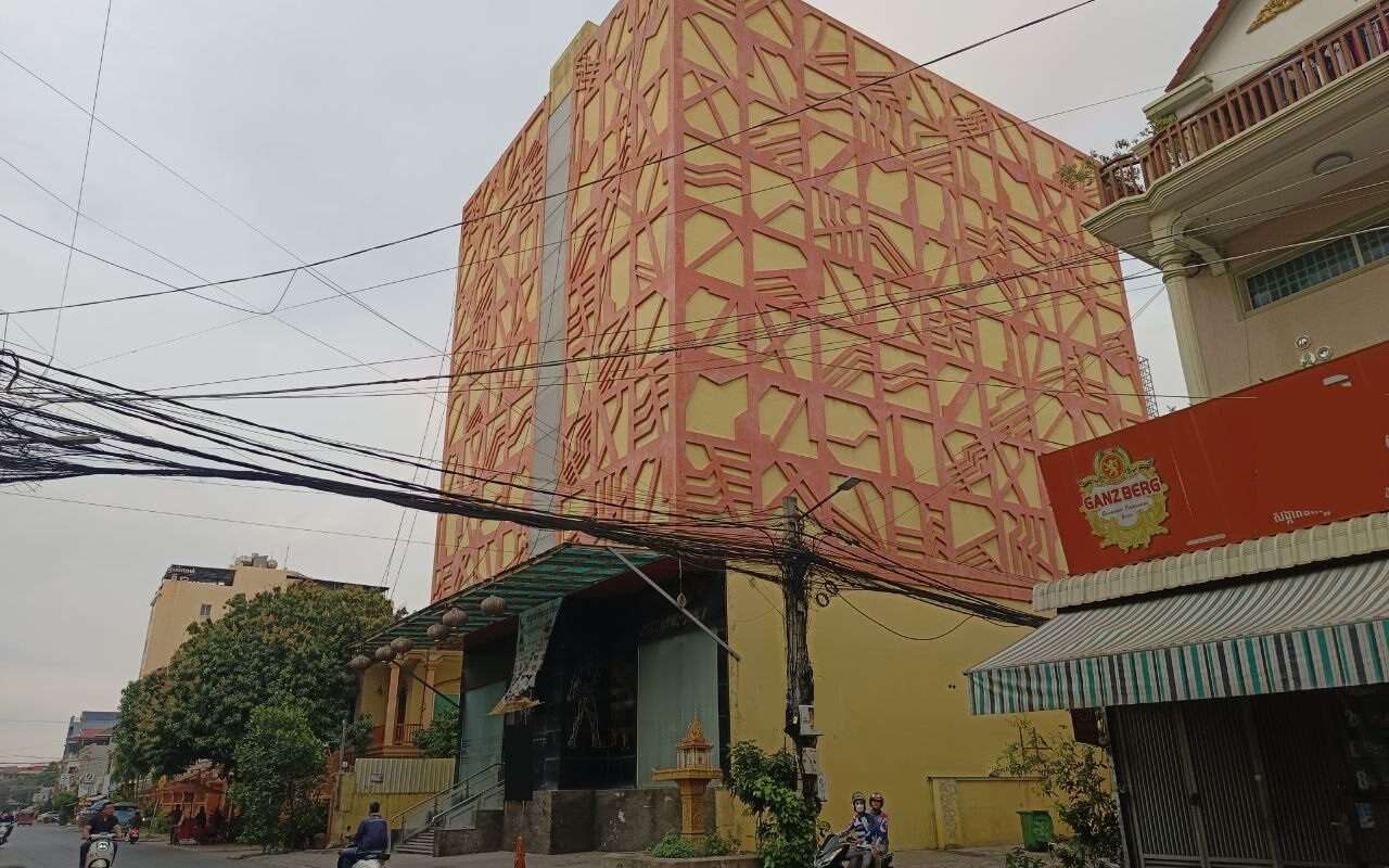 $$$-Corner Building for Sale-$$$