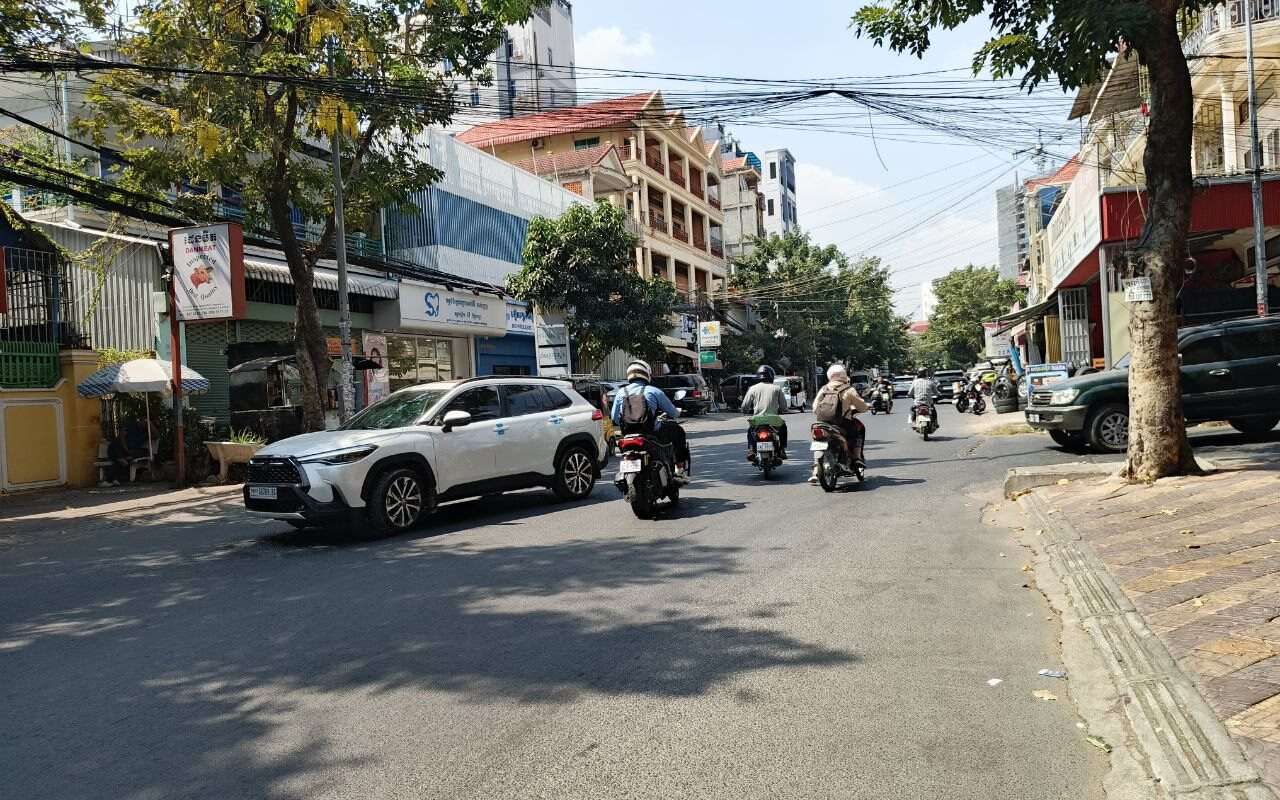 $$$-Apartment for Rent-$$$