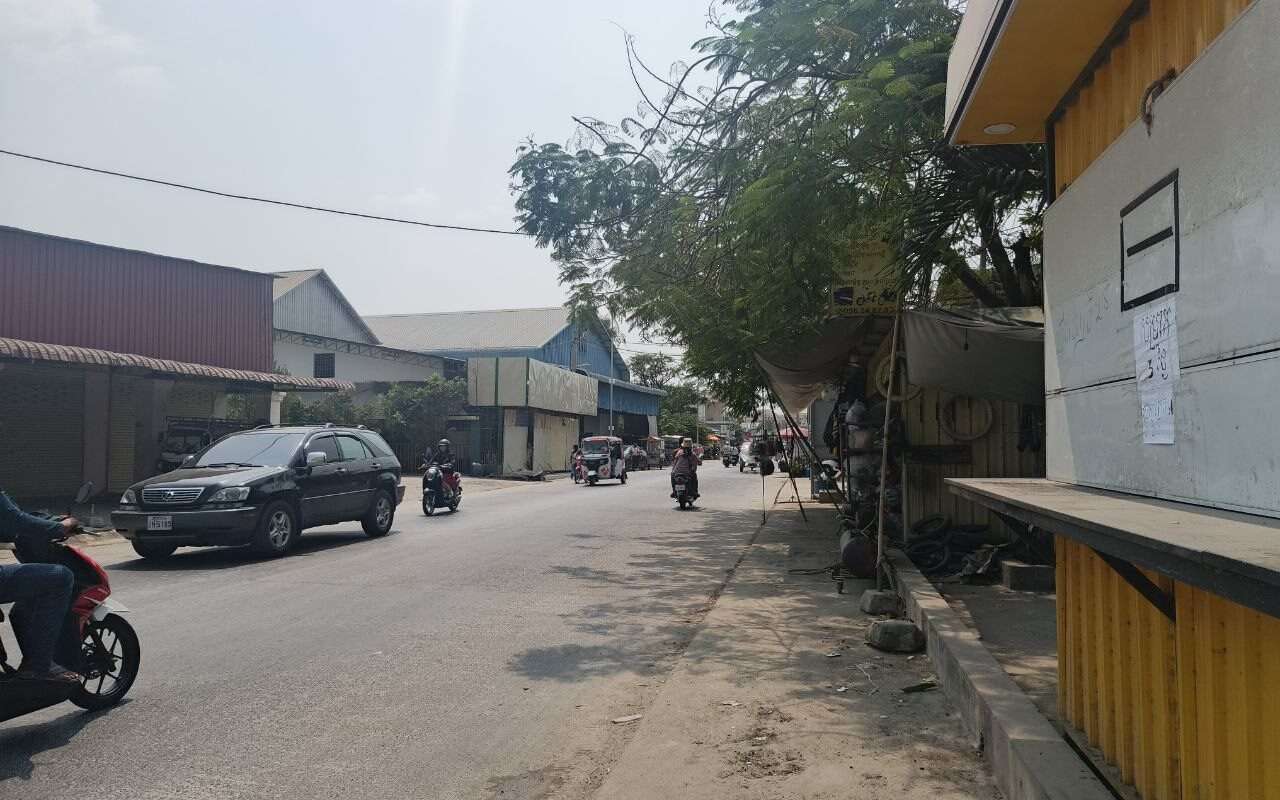 $$$-ឃ្លាំងជួល14mx62m តំលៃ$3000-$$$