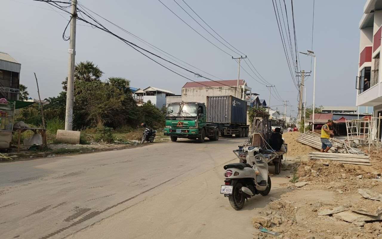 $$$-ឃ្លាំងលក់13mx20m-$500,000-$$$