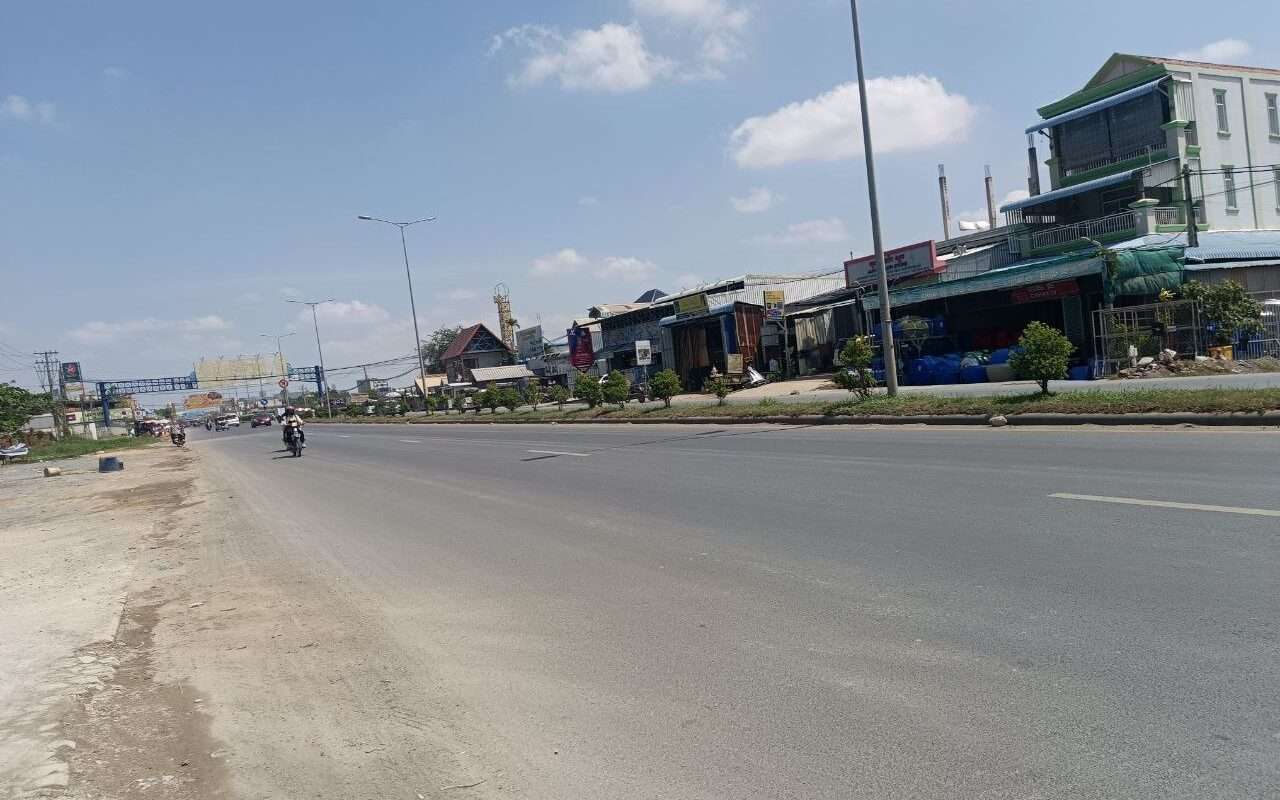 $$$-ដីជួល ផ្លូវធំ$10000/ខែ-$$$