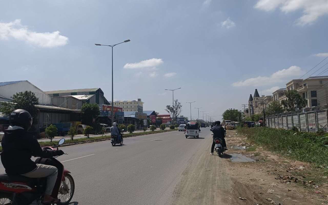 $$$-ដីជួល ផ្លូវធំ$10000/ខែ-$$$