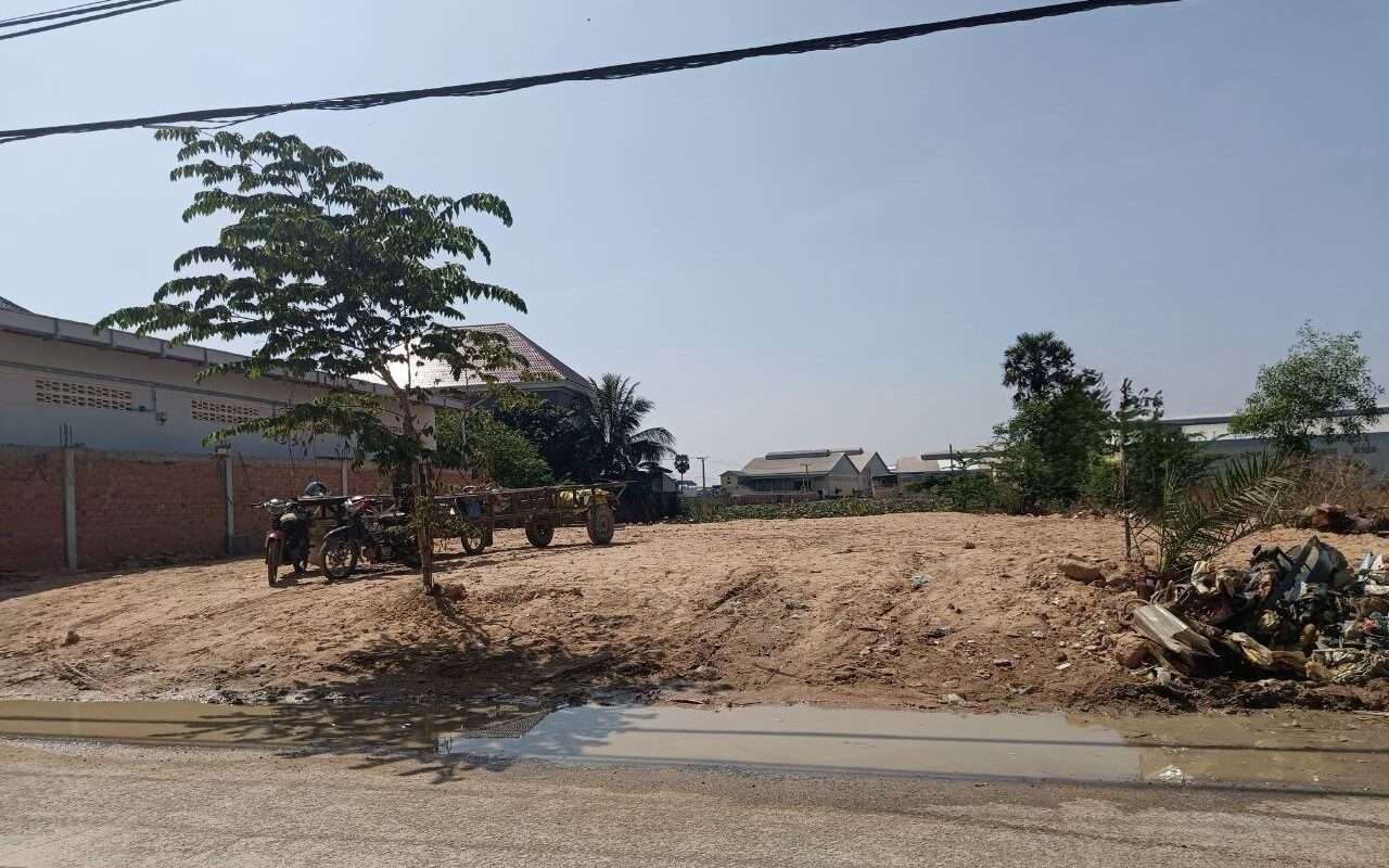 $$$-ដី20mx18m ជួល$500/ខែ-$$$