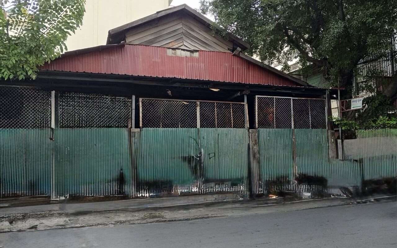 $$$-ឃ្លាំងជួលជិតម៉ុងឌីយ៉ាល15×30 $2,3000/m-$$$