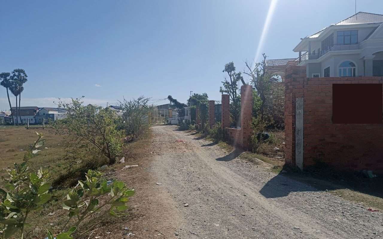 $$$-ដីលក់616m² ផ្លូវlomចោមចៅ2$200/m²-$$$