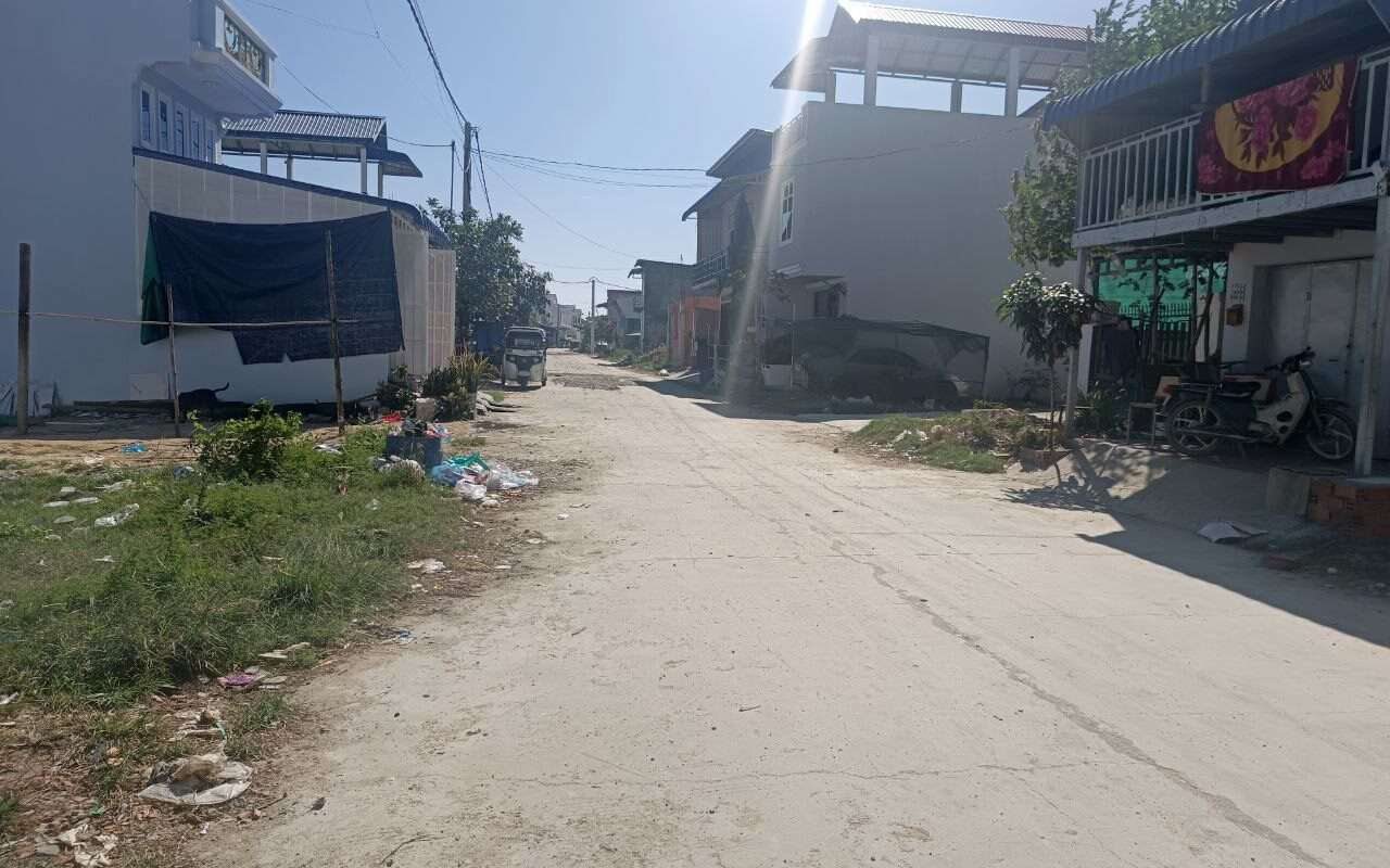 $$$-ដីឡូតិ៍លក់4.2mx18mប្លង់រឹង$28,000-$$$