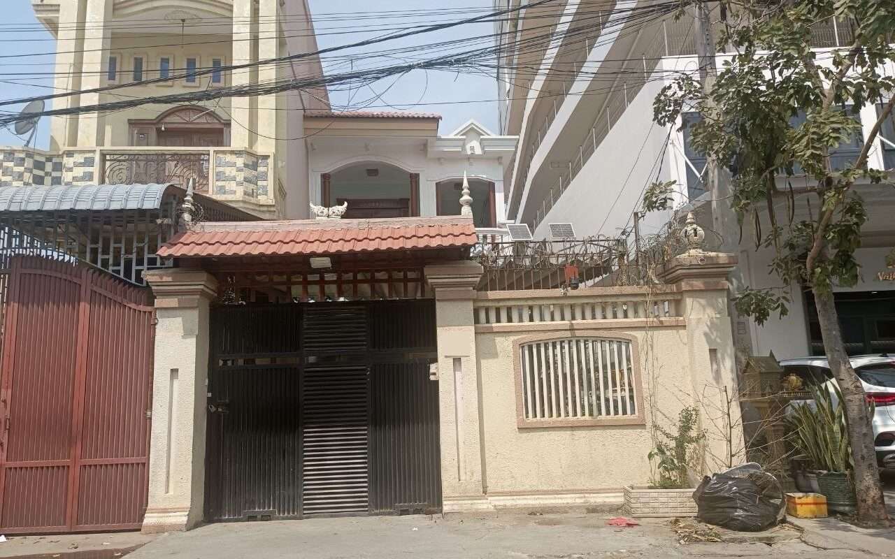 $$$-Small-Villa for Sale 7mx27m-$$$