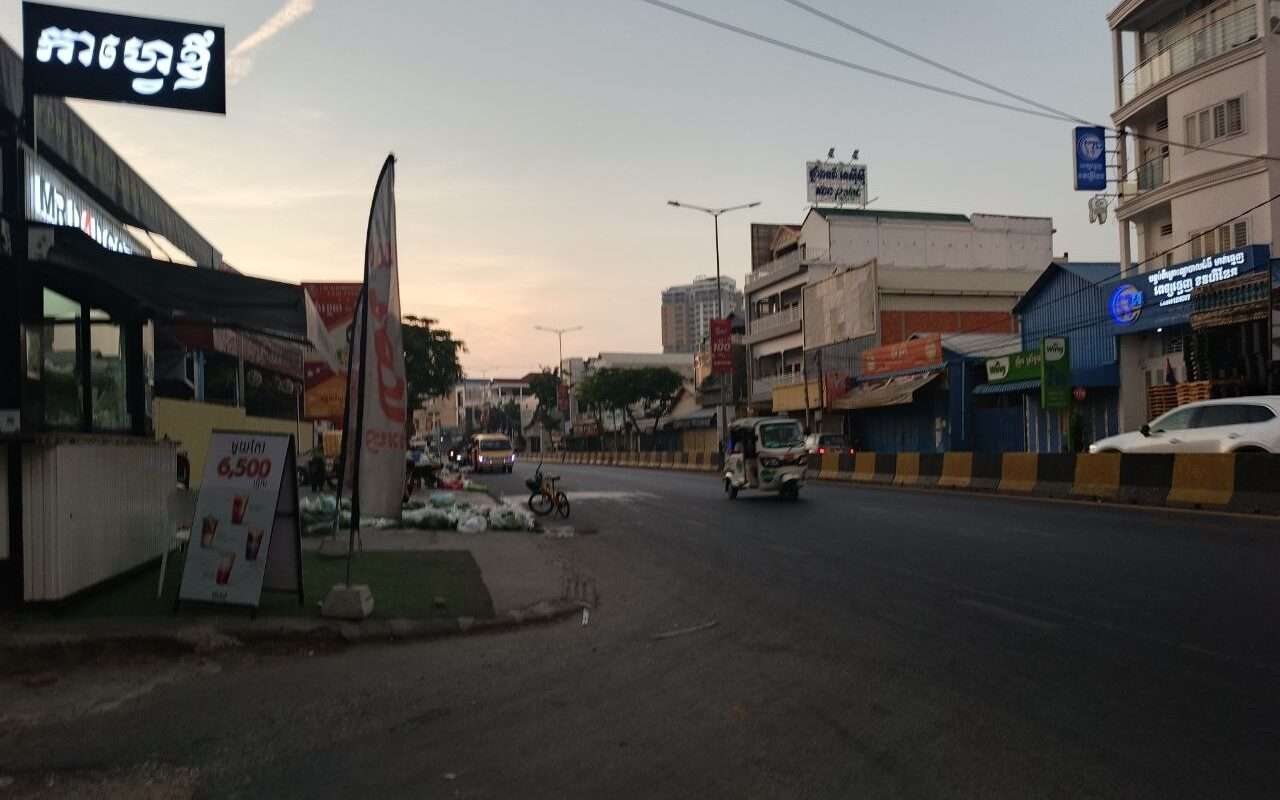 $$$-ផ្ទះលក់ផ្លូវធំ271អាចរកស៊ីបាន-$$$