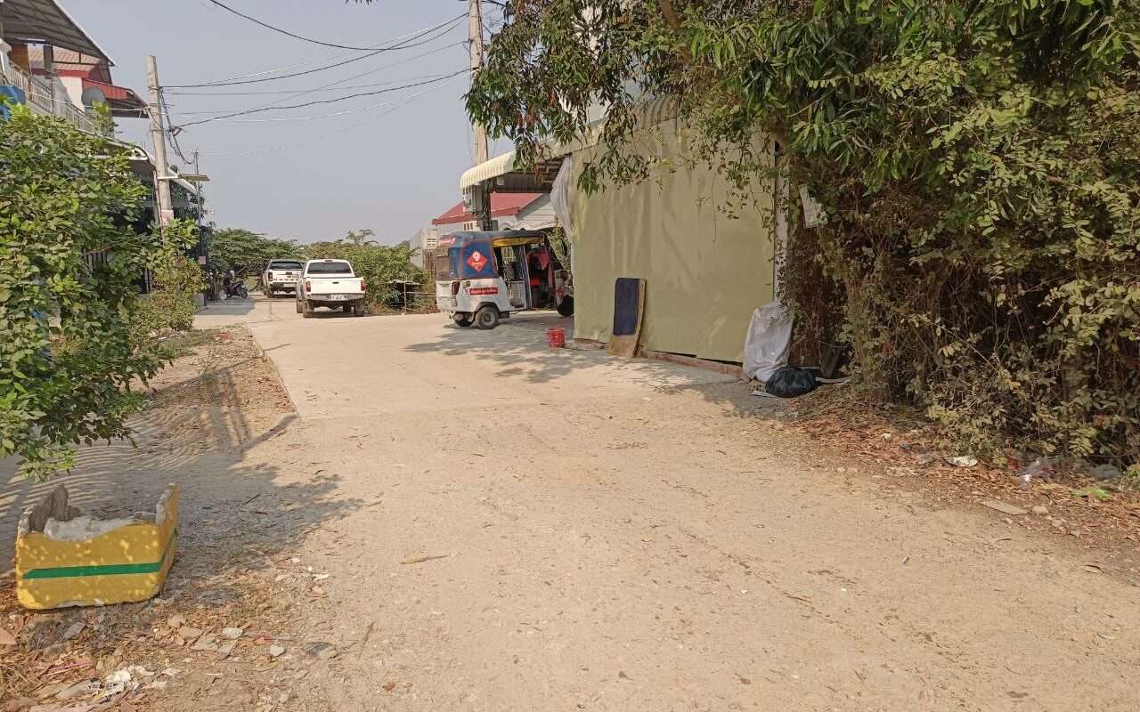 $$$-កូនវីឡាតៀមលក់ដី10m x 32m-$$$