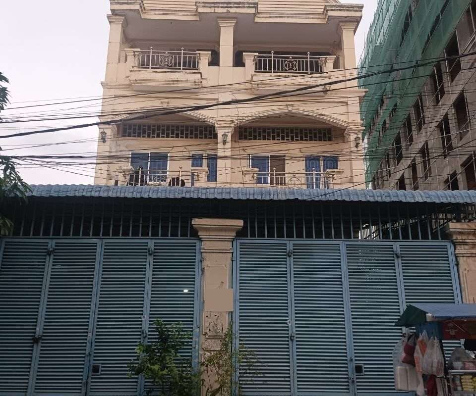 $$$-ផ្ទះពីរល្វែងលក់បន្ទាន់$480,000-$$$