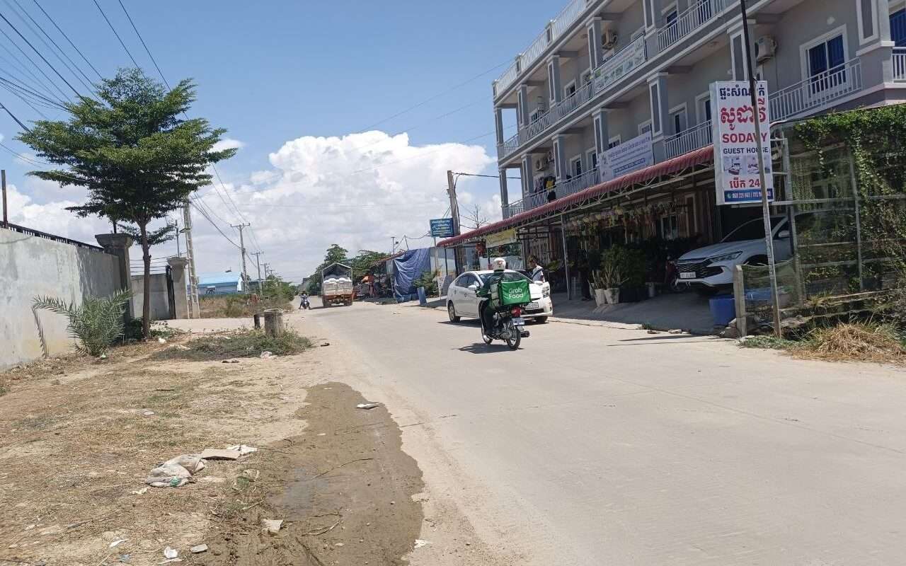 $$$-ដីកែងលក់បន្ទាន់ក្បែរវត្តព្រៃស្ពឺ-$$$