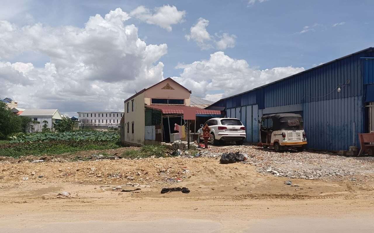 $$$-ដីលក់5m x 40m $100K-$$$