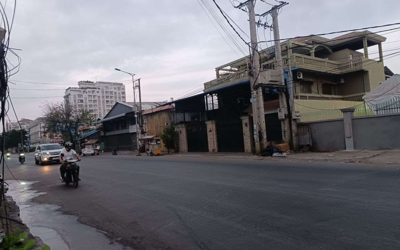 $$$-ដីជួល17mx70-$3,500/ខែផ្លូវ371-$$$