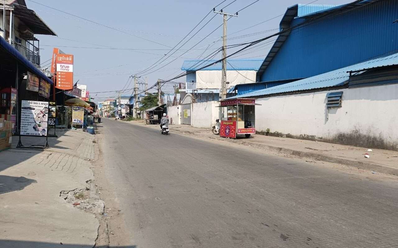$$$-ឃ្លាំងជួលជ្រៃកោង-$$$
