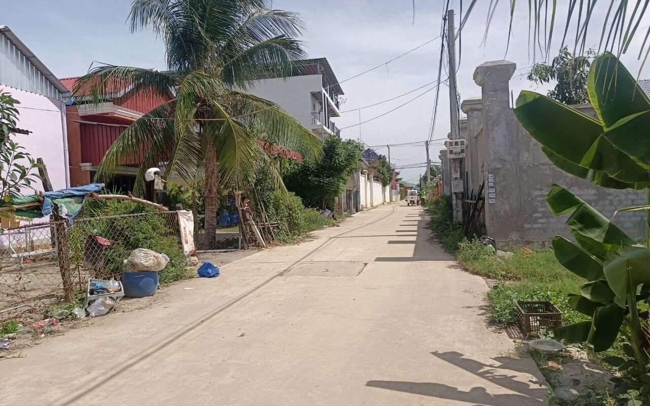 $$$-ដីលក់ 11m x 21m ចោមចៅ២-$$$