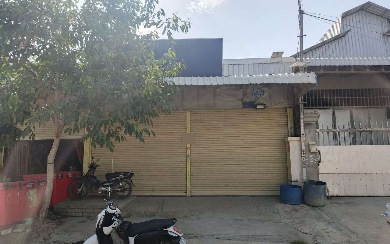 $$$-ឃ្លាំងជួល 10m x 27m $900-$$$