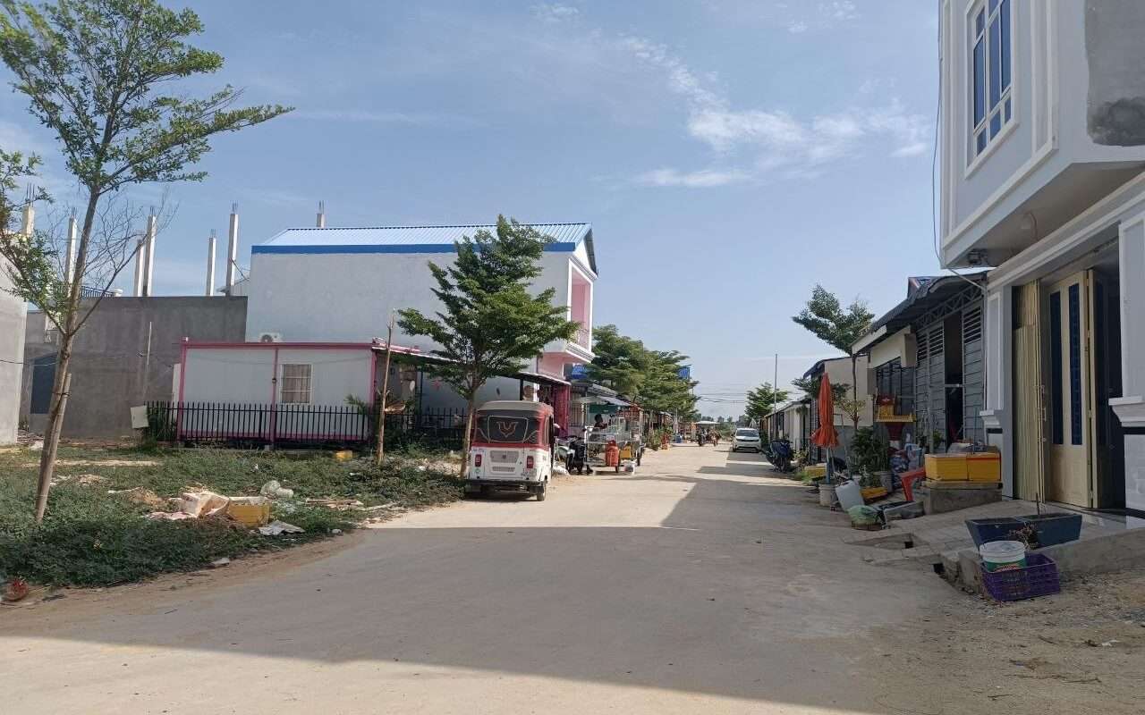 $$$-ដីកែងលក់ 5.3m x 13m $24,000-$$$