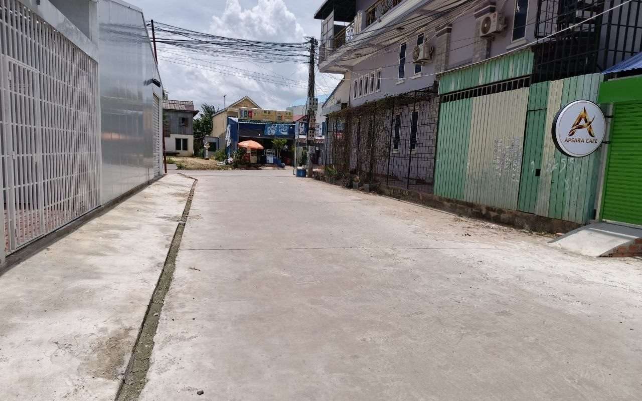 $$$-ដីលក់4.5m x 20m $38,000 ប្លង់រឹង-$$$