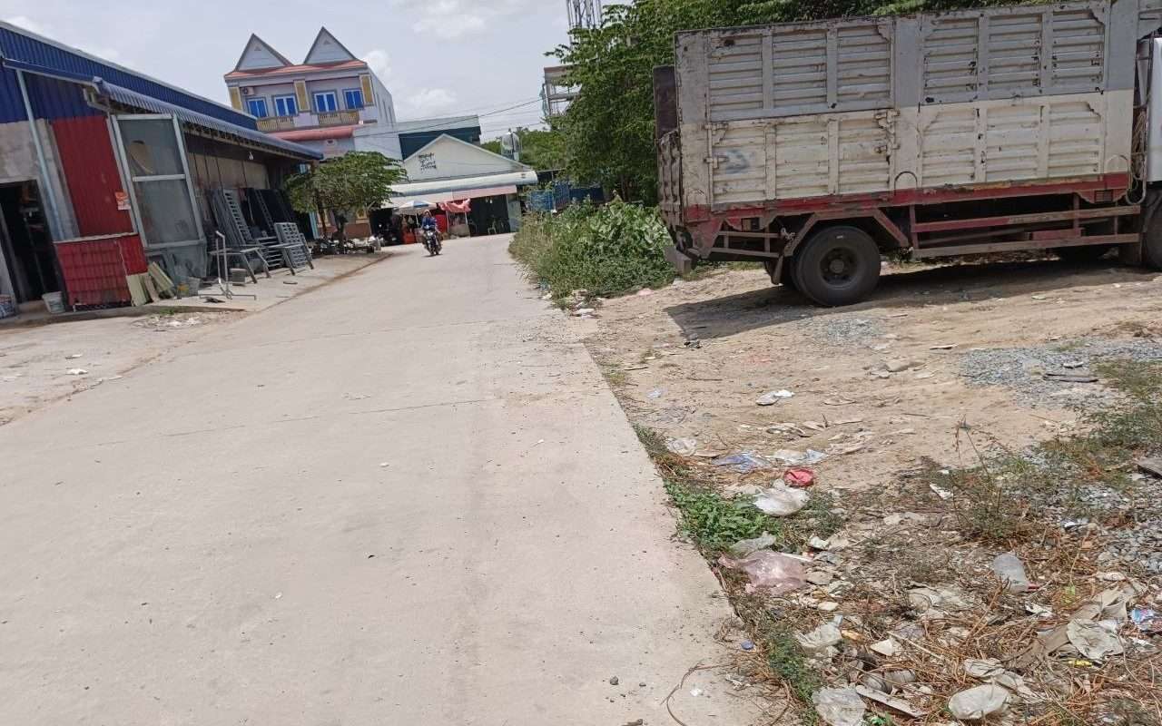 $$$-ដីកែងជួល 11m x 18m $500/ខែ-$$$